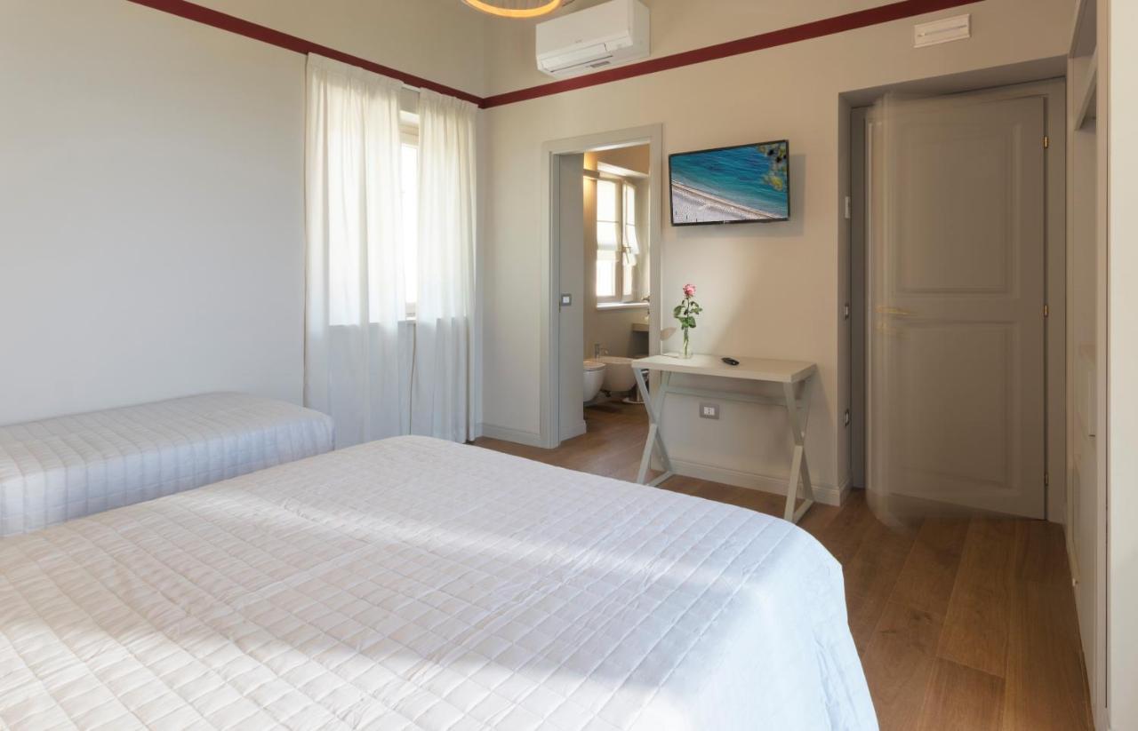 Diecidodici Boutiquerooms Sirolo Luaran gambar